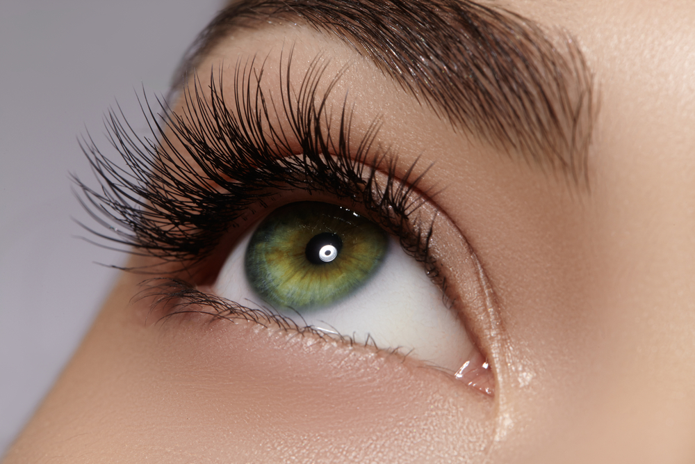 Choose Best Eyelash Growth Products for Fast Eyelash Growth